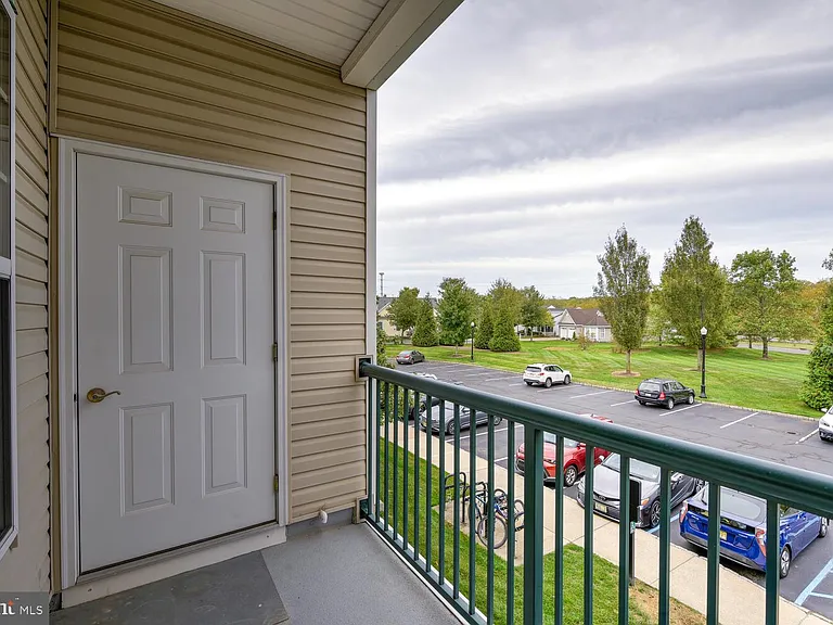 100 Middlesex Blvd #211 — Photo 28