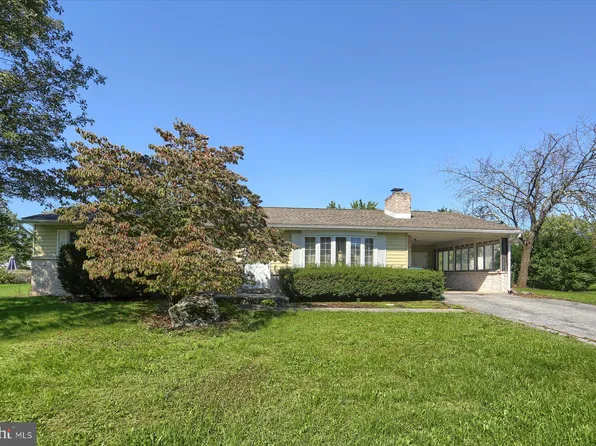 157 Chester St, Carlisle, PA 17013