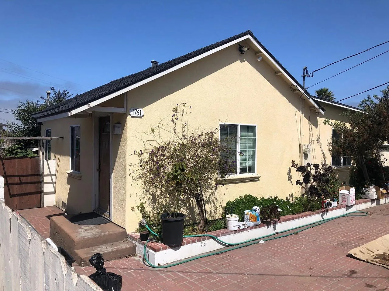 1761 Hilton St photo 1