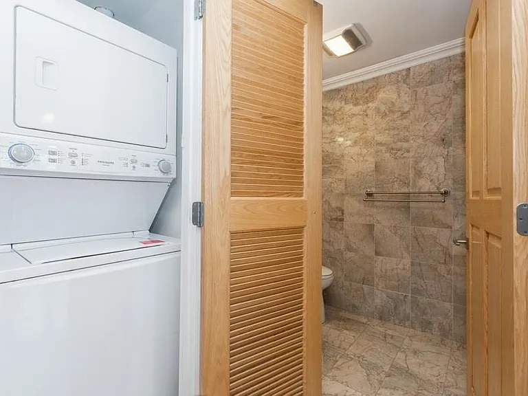 17 Meadow Rd #407 — Photo 16