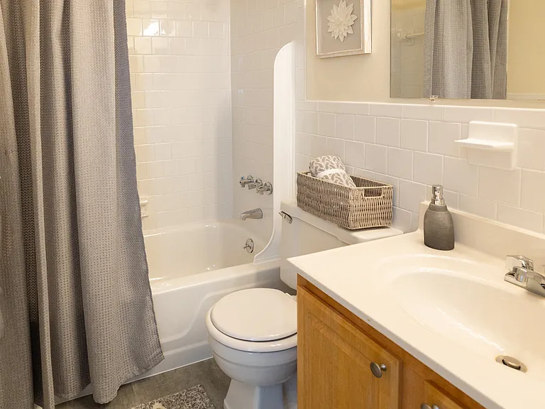 Rockdale Gardens Apartments & Townhomes* — Photo 5