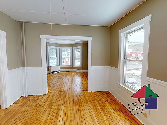 3rd image of 125 River St #4