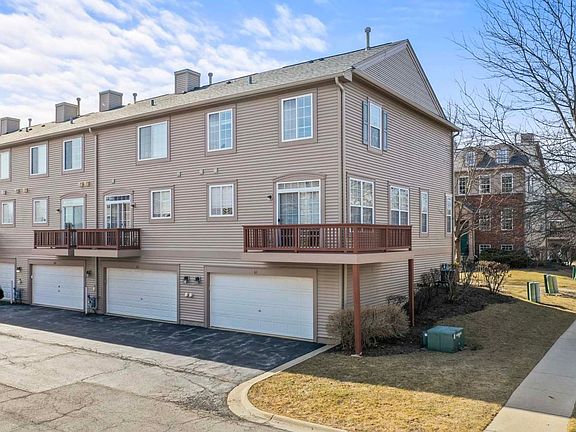 3rd image of 61 Thomas Ct