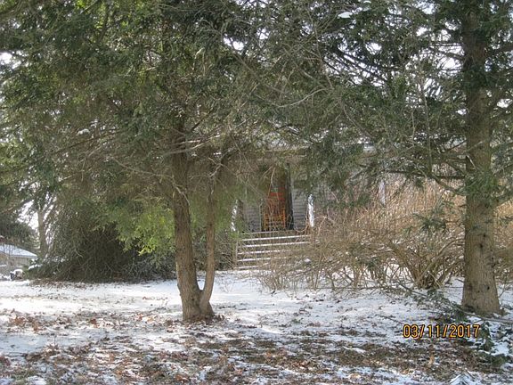 2nd image of 50 Wheeler Ave