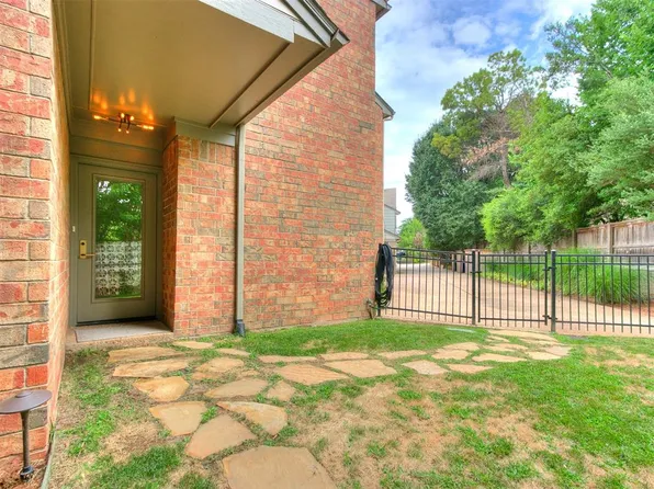 1201 Glenbrook Dr APT 5, Oklahoma City, OK 73118
