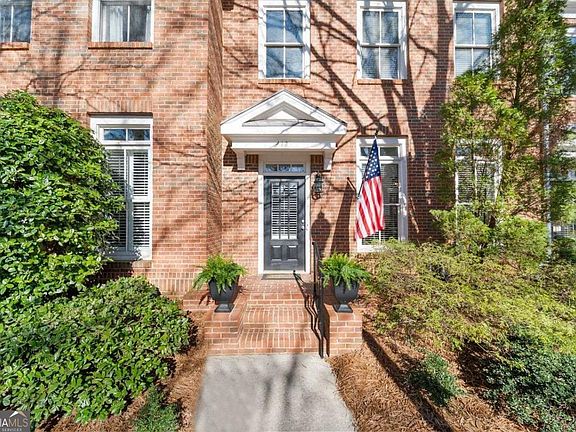 2nd image of 4125 Hunt St SW