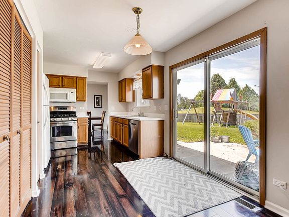4th image of 2815 Imperial Valley Ct