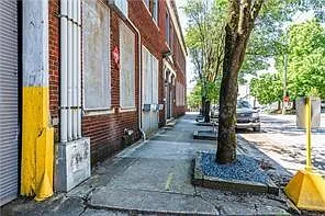 210 Walker St SW #1 — Photo 3