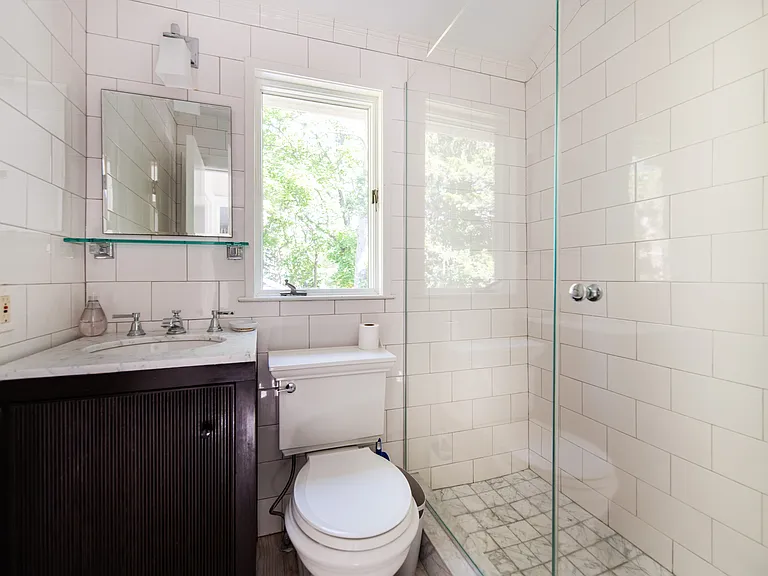 13 Norton Pl — Photo 39