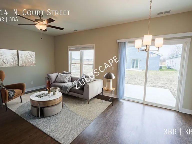 914 N Court St — Photo 2