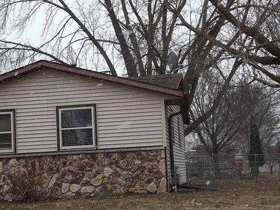 3rd image of 2542 Mary Jo Dr
