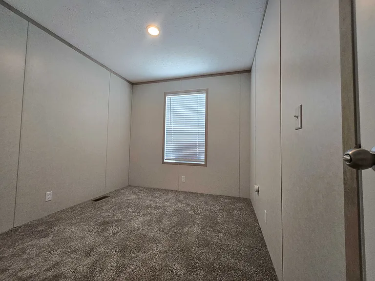 29800 Guilford Cir #107 — Photo 23