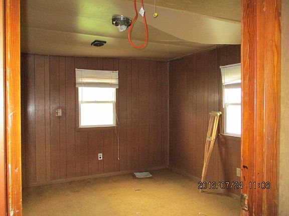 3rd image of 1503 Fairview E
