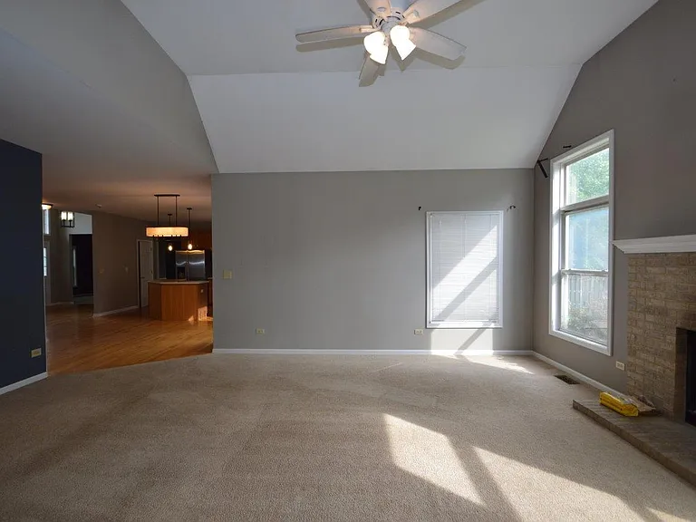 3301 Banford Cir — Photo 10