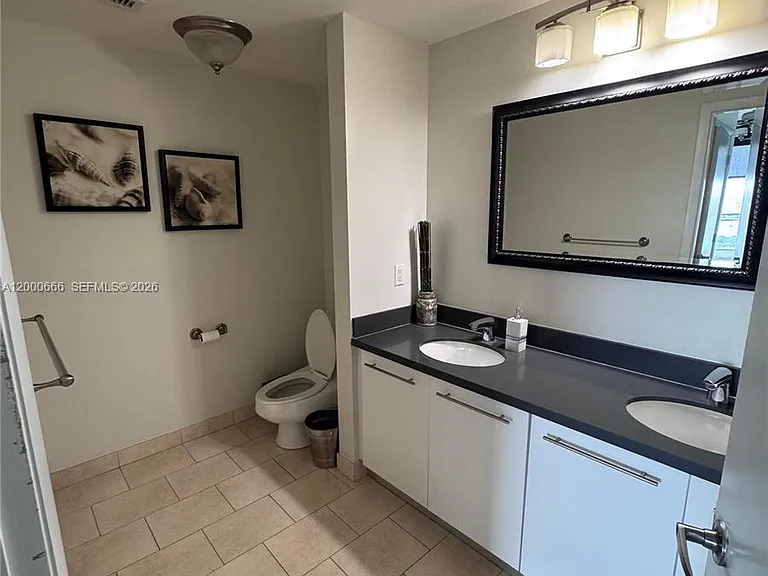 90 SW 3rd St #3505 — Photo 34