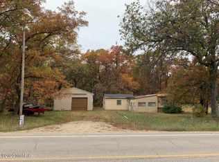 9105 Spruce Ave, Newaygo, MI 49337