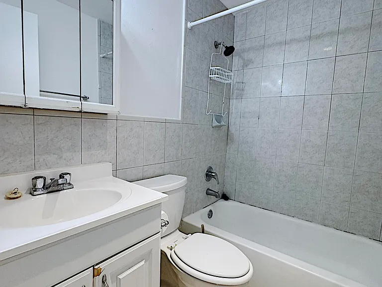 202 SE 3rd Ter #1 — Photo 15
