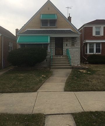 1st image of 8812 S Crandon Ave