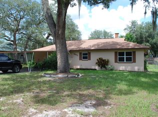 2907 Pinetree Rd, Eustis, FL 32726