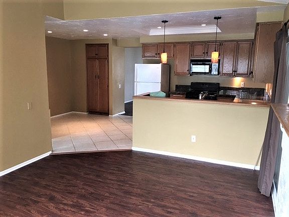 Family Room/Kitchen