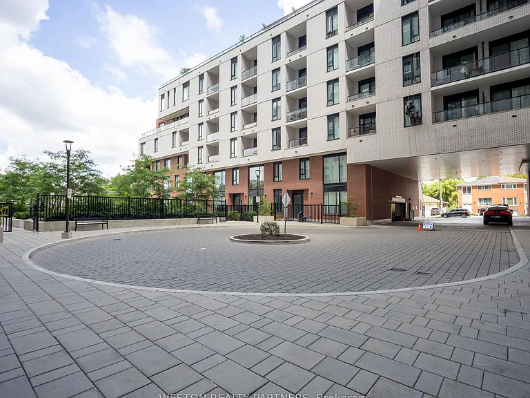 3100 Keele St #605 — Photo 3
