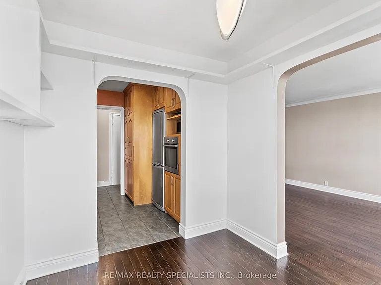 2697 Lake Shore Blvd W #25 — Photo 14