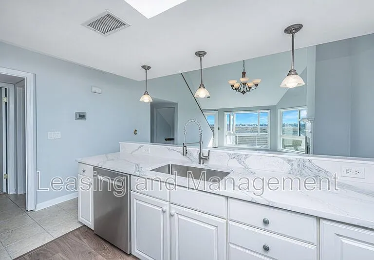 242 Little Oak Island Dr — Photo 9