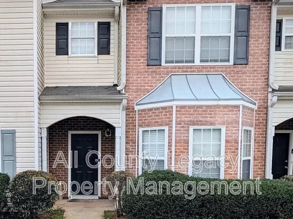 3230 Oakley Pl, Union City, GA 30291
