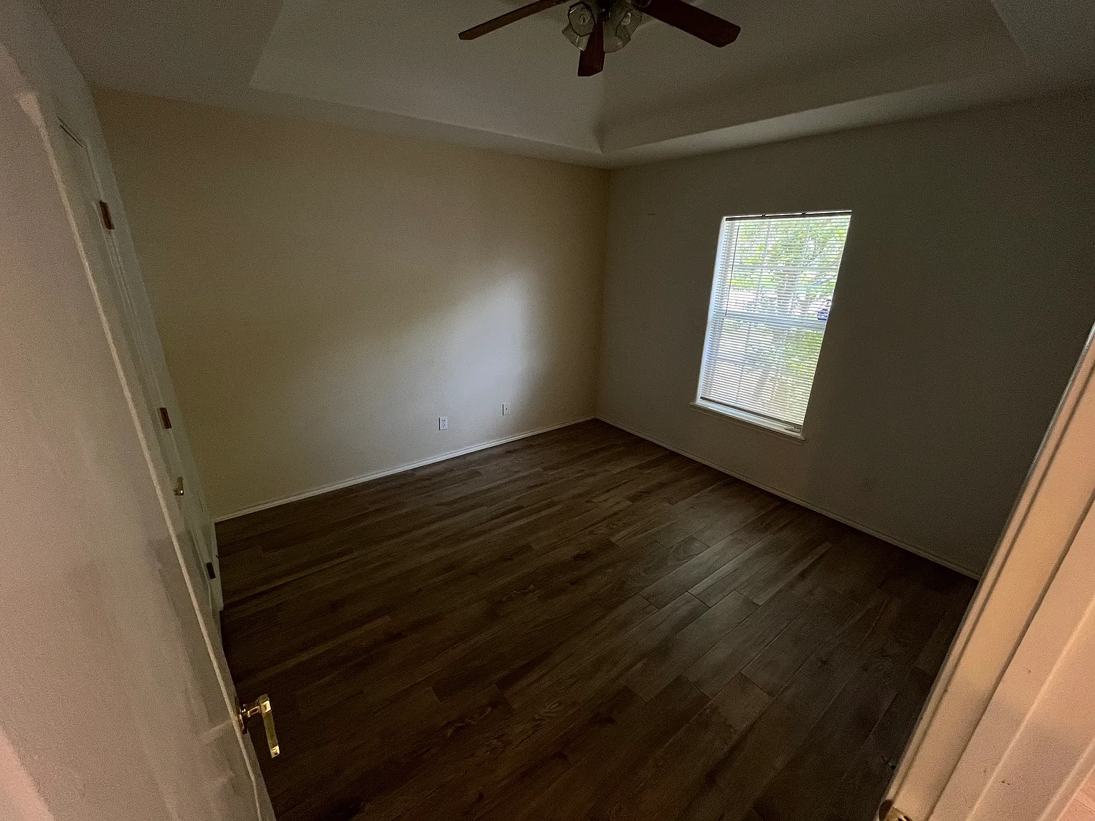 3 bed, $1,250 — Photo 3