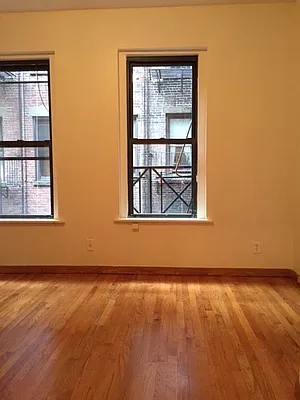 Rented by Warren T Real Estate Corp. | media 33