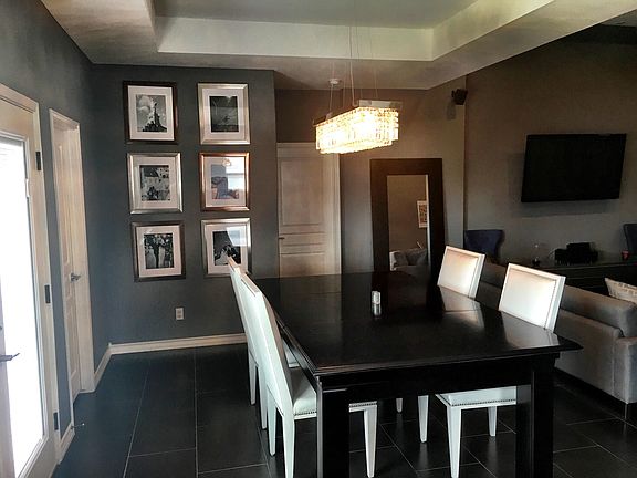 3rd image of 212 Majestic Palm Dr
