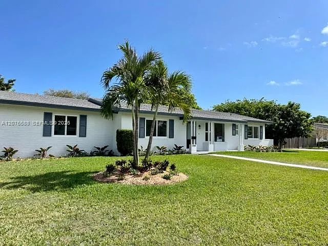 Old Cutler West Sec One — Photo 1