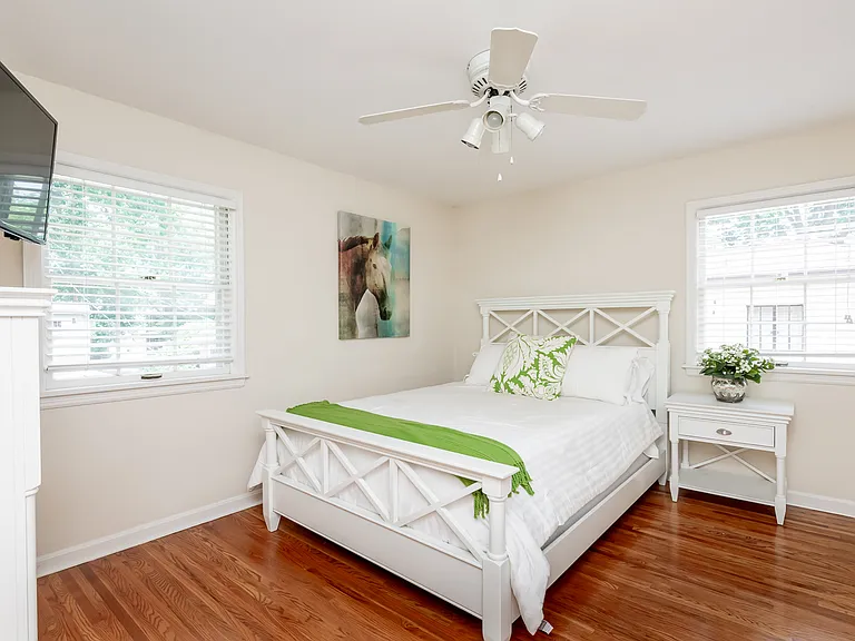 2223 Strathmoor Blvd #FURNISHED — Photo 42