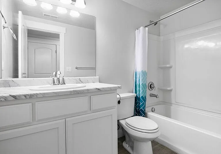 219 W Silver Springs Dr #OVER DOOR — Photo 32