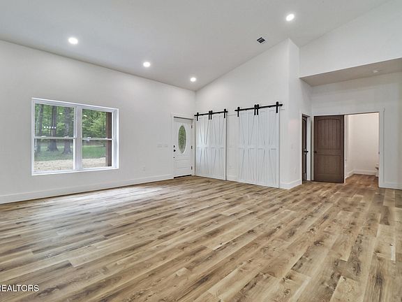 5th image of 2662 Cumberland Lakes Dr Lot 16