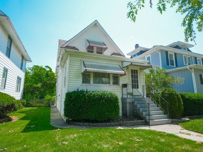 3425 Wisconsin Ave, Berwyn, IL, 60402