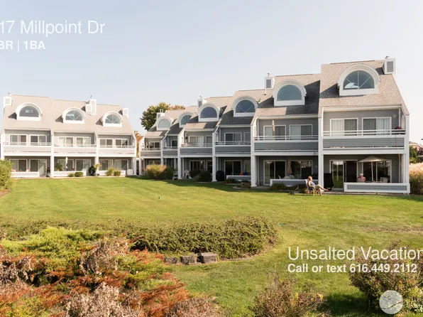 117 Millpoint Dr, Spring Lake, MI 49456