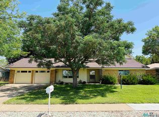 2703 Riverside Dr, Roswell, NM 88201