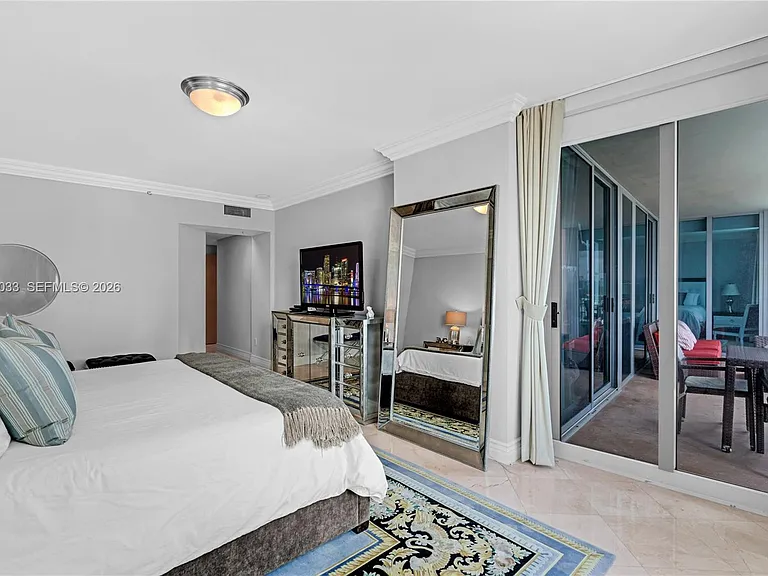 1500 Ocean Dr #704 — Photo 16
