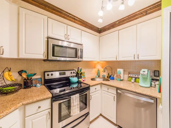 2191 S Kihei Rd APT 2320, Kihei, HI 96753