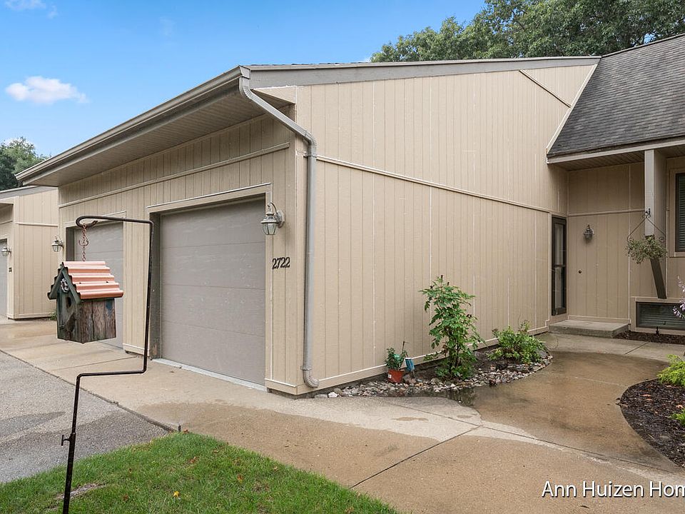 2722 Sandstone Ter NE, Grand Rapids, MI 49525 Zillow