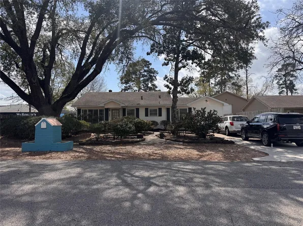 809 W Semands St, Conroe, TX 77301