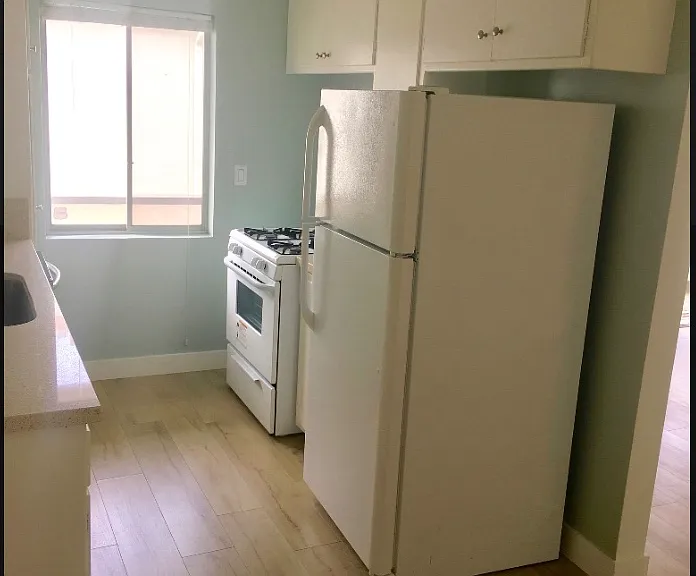 414 California Ave #2 — Photo 3