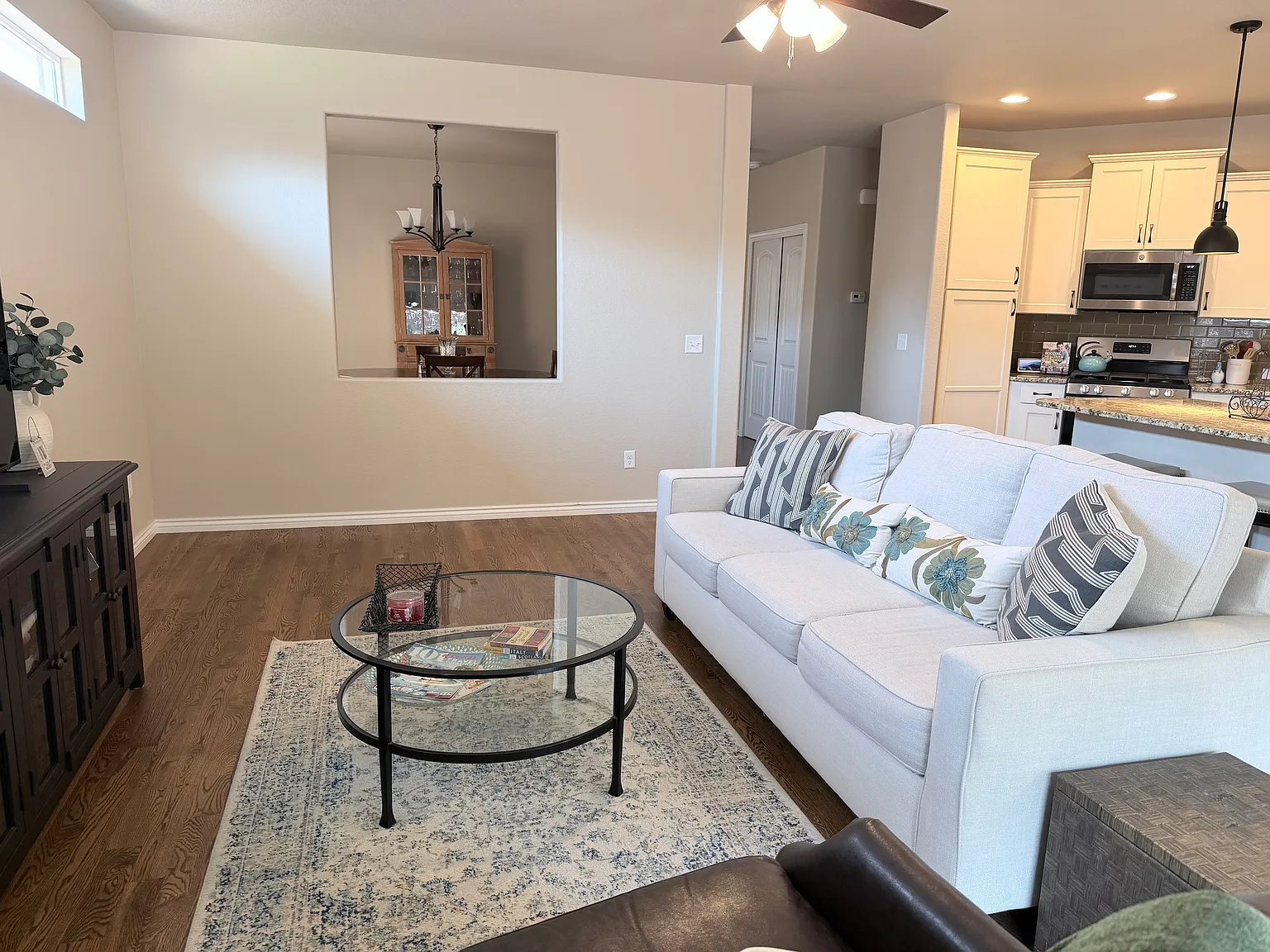 10843 Fossil Dust Dr — Photo 2