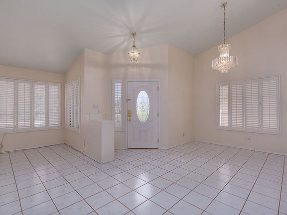 5th image of 185 Laguna Landing Dr