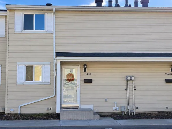 11430 139th Ave NW, Edmonton, AB T5X 3L4