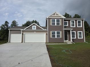 6329 Southtown Ln, Byron Center, MI 49315