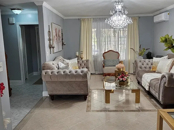 2533 Fish Avenue, Bronx, NY 10469