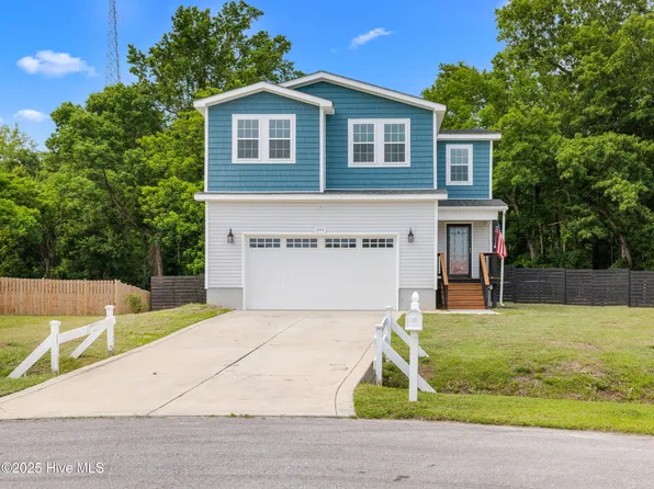 606 Sonata Court, Richlands, NC 28574