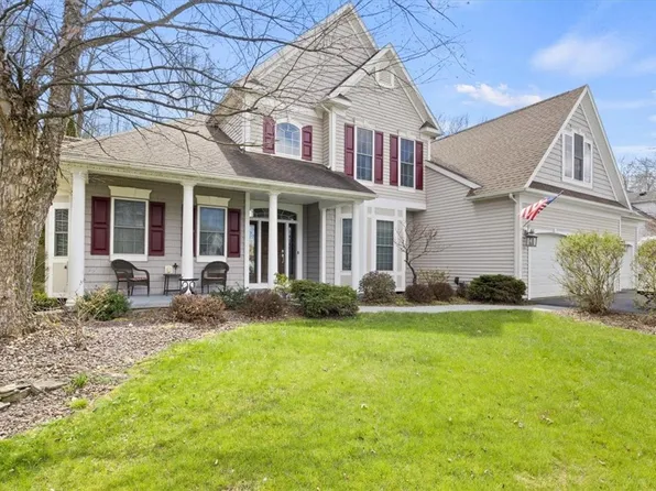 43 Talamora Trl, Brockport, NY 14420